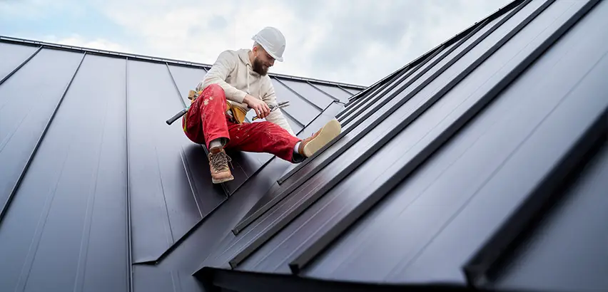 Professional Roof Valley Installation Services in Calumet City, IL